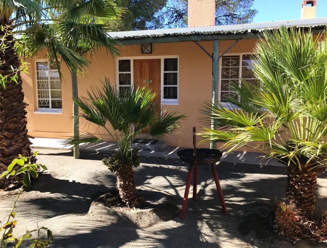Die Katte Guest House Cottages- Vosburg Exterior photo